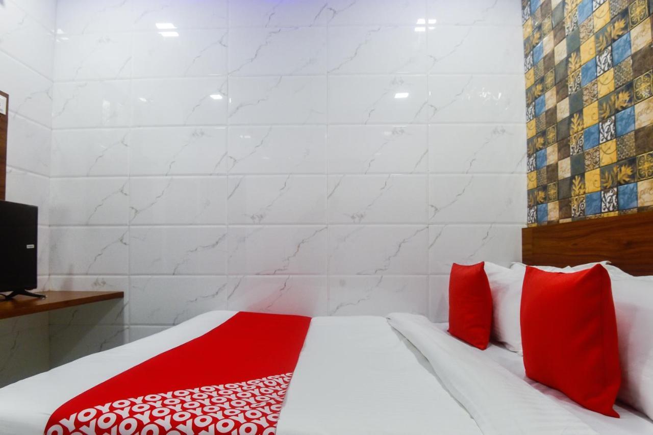فندق مومبايفي  Oyo 63295 T Junction Residency المظهر الخارجي الصورة