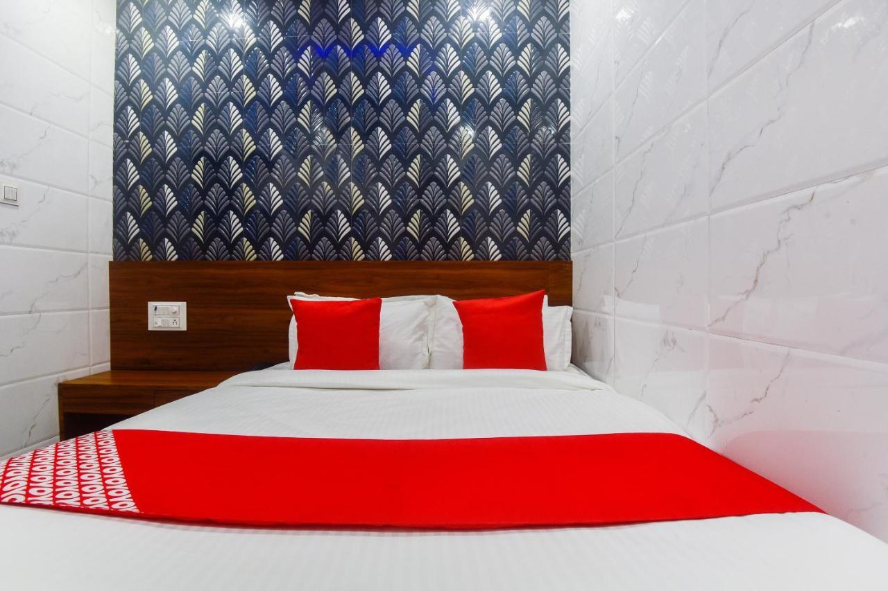 فندق مومبايفي  Oyo 63295 T Junction Residency المظهر الخارجي الصورة